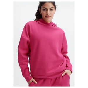 Fabletics Eco Go-to Pocket Hoodie - Fuschia